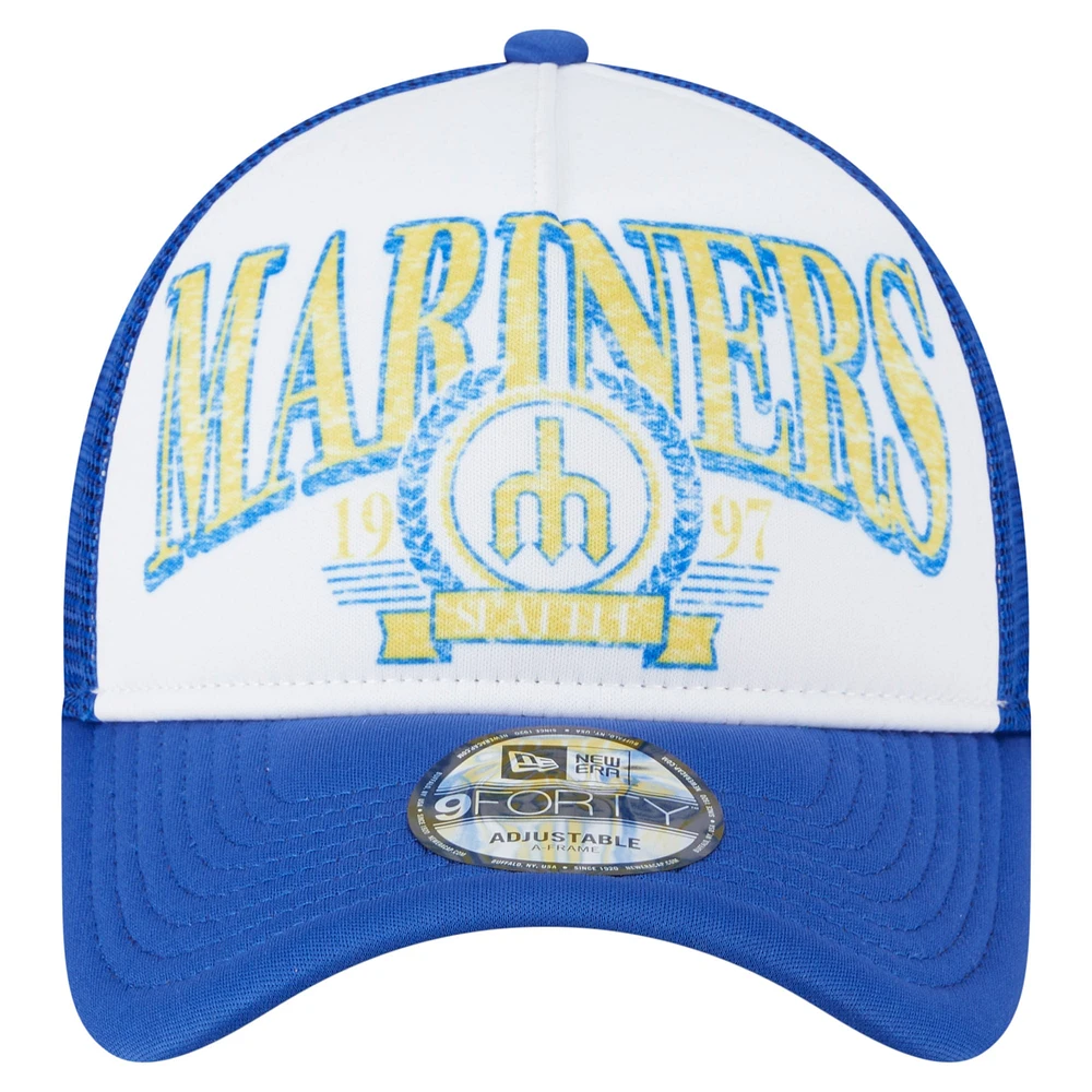 Men's New Era  Royal Seattle Mariners Distressed 9FORTY A-Frame Adjustable Trucker Hat
