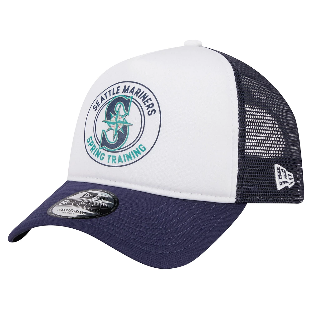 Casquette réglable de camionneur en mousse A-Frame 9FORTY New Era pour hommes, blanc/bleu marine, Seattle Mariners Spring Training Circle