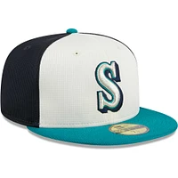 Casquette ajustée 59FIFTY pour hommes des Seattle Mariners 2024 New Era blanche entraînement au bâton sur le terrain