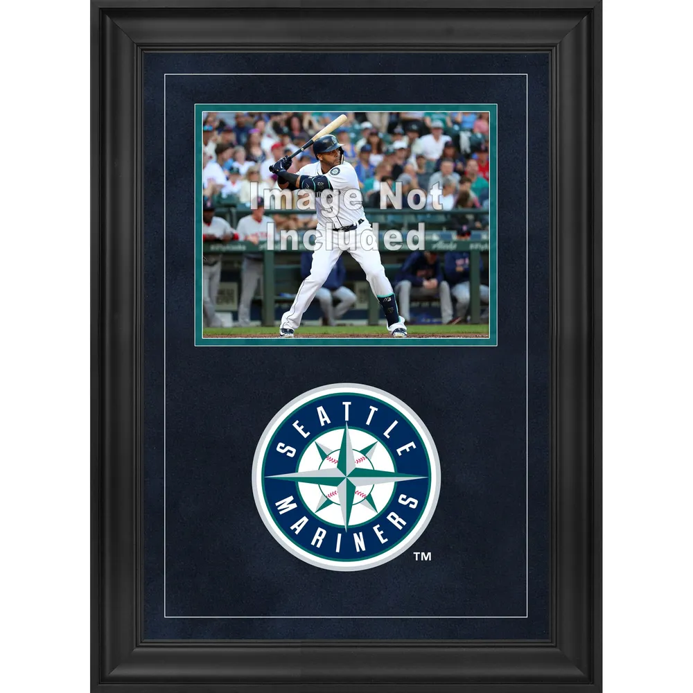 Seattle Seahawks 8'' x 10'' Deluxe Horizontal Photograph Frame with Team  Logo