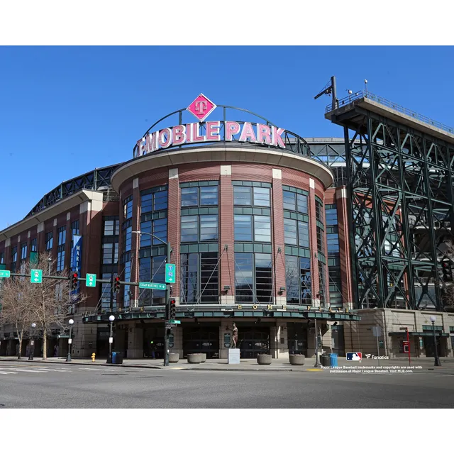 Julio Rodriguez Seattle Mariners Unsigned MLB Debut Photograph