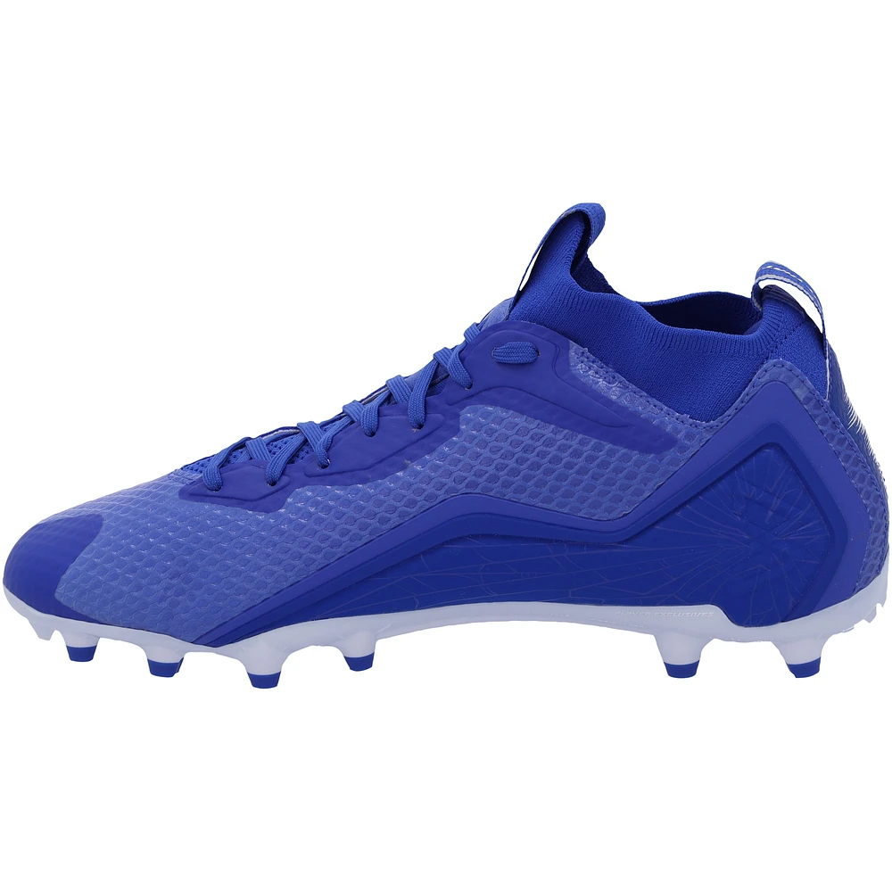 Chaussures de football dédicacées Beast Mode B.T.A Elite par Marshawn Lynch des Seattle Seahawks