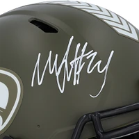 Casque authentique Riddell Salute To Service Speed ​​2022 autographié par Marshawn Lynch des Seattle Seahawks