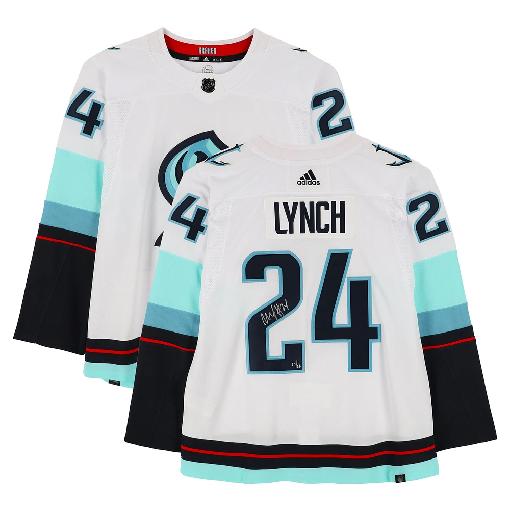 Maillot adidas Seattle Kraken blanc autographié par Marshawn Lynch des Seattle Seahawks - Édition limitée à 24 exemplaires
