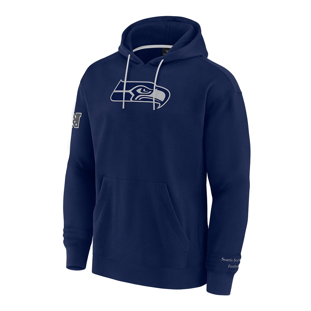 Men's Fanatics College Navy Seattle Seahawks Elements Pace Pullover Hoodie