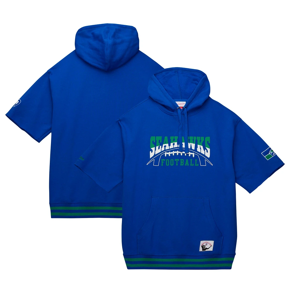 Sweat à capuche manches courtes pour hommes Mitchell & Ness Royal Seattle Seahawks d'avant-match