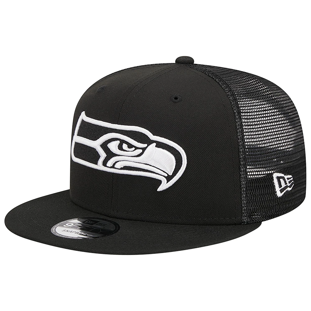 Men's New Era Black Seattle Seahawks Main Trucker 9FIFTY Snapback Hat Main Trucker 9FIFTY Snapback Hat