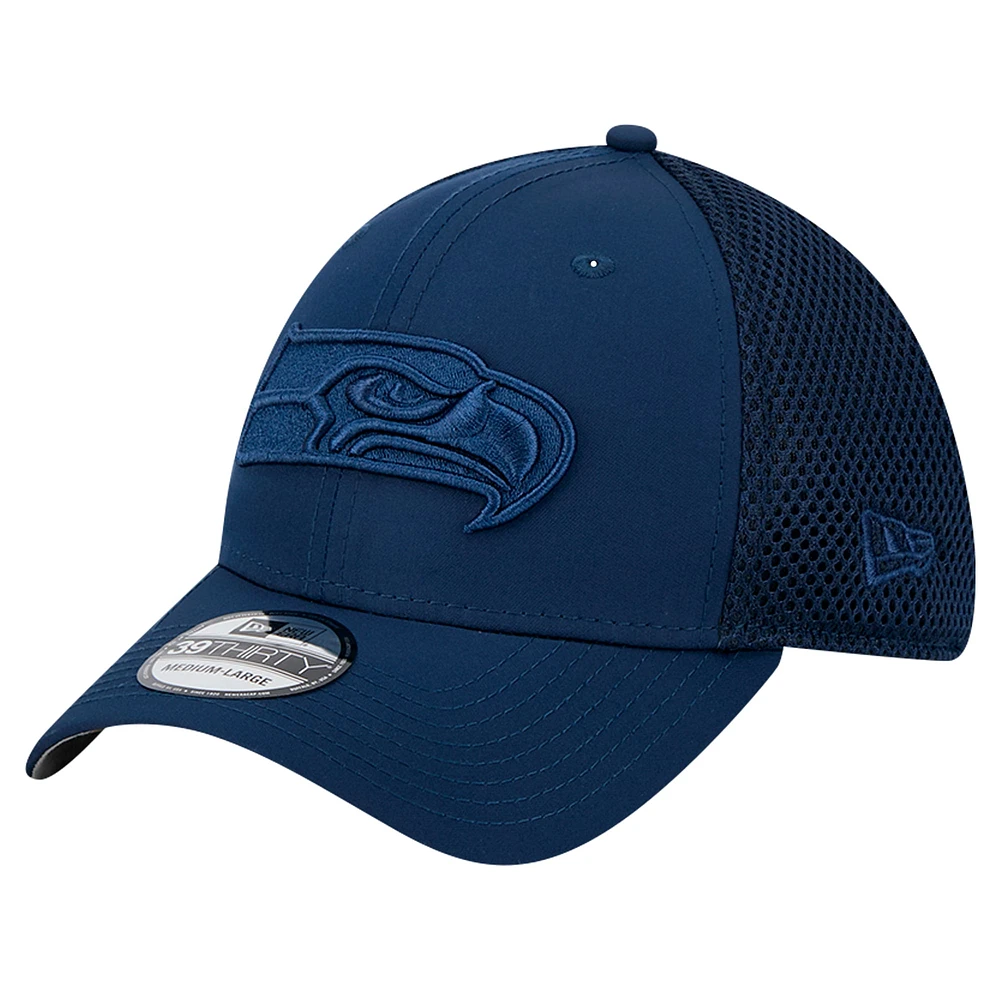 Casquette flexible 39THIRTY Active Team Tone des Seattle Seahawks New Era College Navy pour hommes