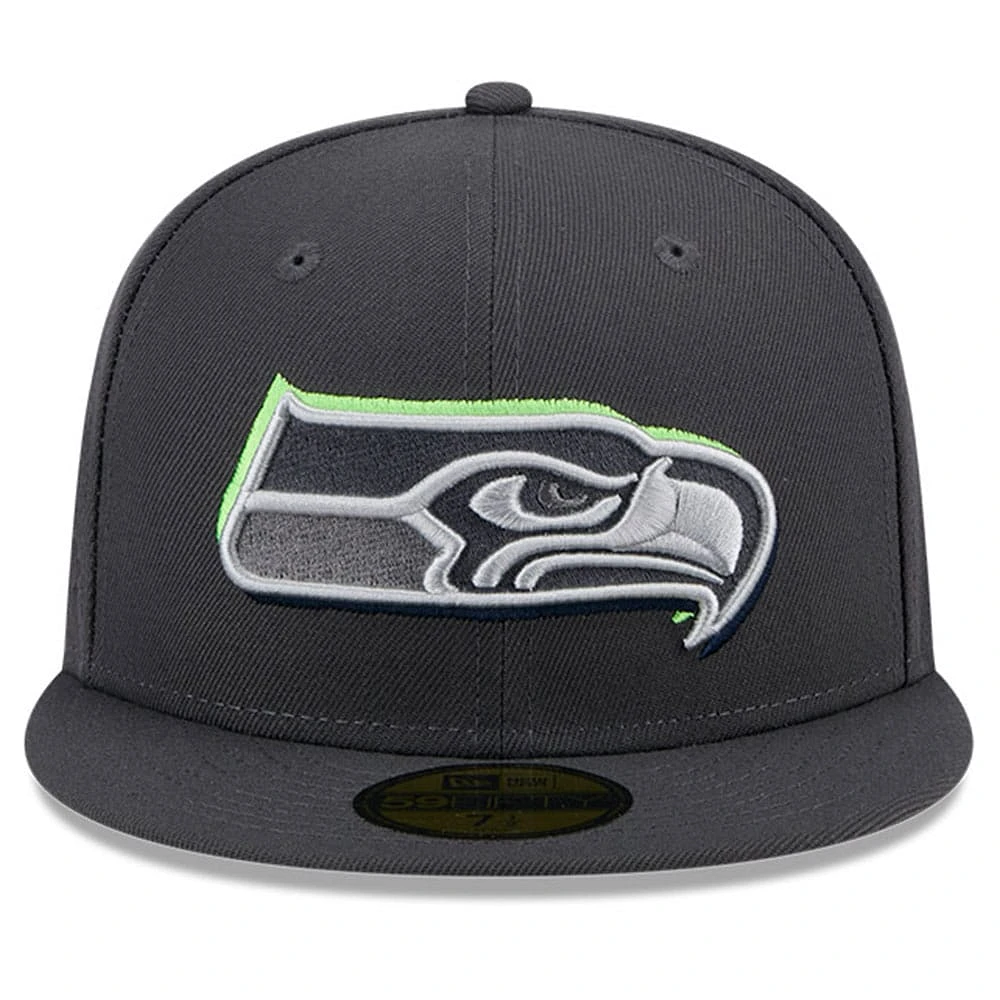 Casquette ajustée 59FIFTY officielle du repêchage NFL 2024 sur scène des Seattle Seahawks New Era Graphite pour hommes