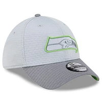 Men's New Era Gray Seattle Seahawks 2024 NFL Training Camp 39THIRTY Flex Hat