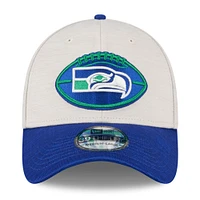 Men's New Era Stone/Royal Seattle Seahawks 2024 Sideline Historic 39THIRTY Flex Hat