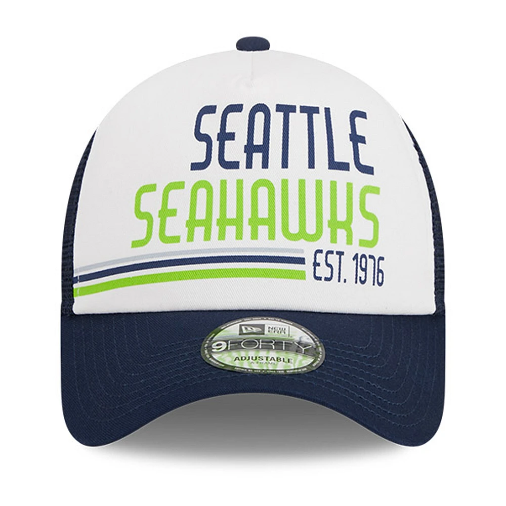 Casquette réglable 9FORTY Stacked A-Frame Trucker 9FORTY des Seattle Seahawks New Era pour hommes, blanc/collège bleu marine