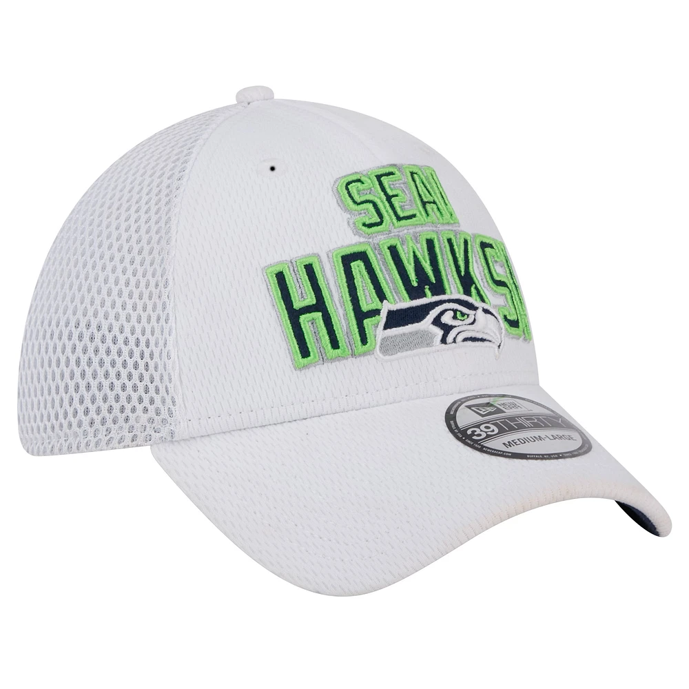 Casquette flexible 39THIRTY New Era pour hommes des Seattle Seahawks Breakers blanche