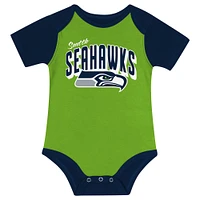 Newborn & Infant Seattle Seahawks Dynamic Duo Bodysuit, Bib Knit Hat Set