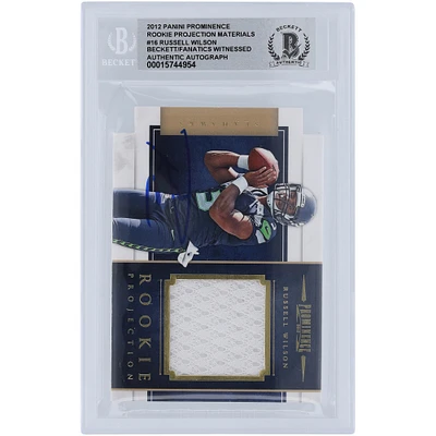 Russell Wilson Seattle Seahawks Autographié 2012 Panini Prominence Rookie Projection Materials Relic #16 #281/299 Beckett Fanatics Witnessed Authenticated 10 Rookie Card