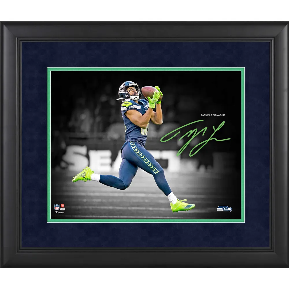 Lids Tyler Lockett Seattle Seahawks Fanatics Authentic Facsimile Signature  Framed 11 x 14 Spotlight Photograph