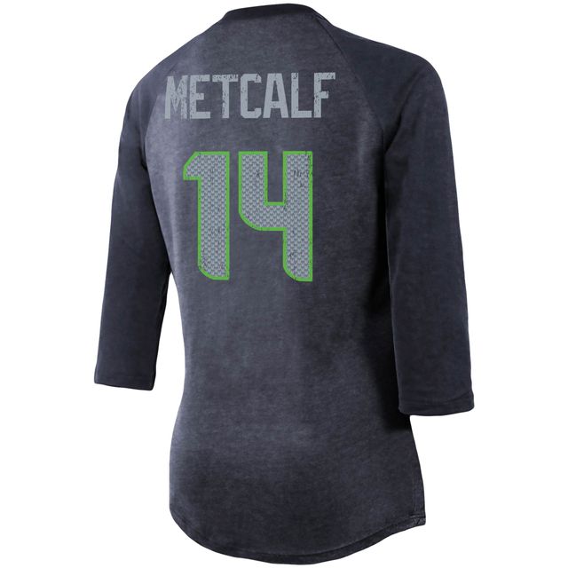 : Fanatics Women's DK Metcalf White Seattle Seahawks Fashion  Player Name & Number V-Neck T-Shirt : Sports & Outdoors