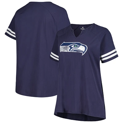 T-shirt à col cranté raglan grande taille pour femmes Fanatics College Navy Seattle Seahawks