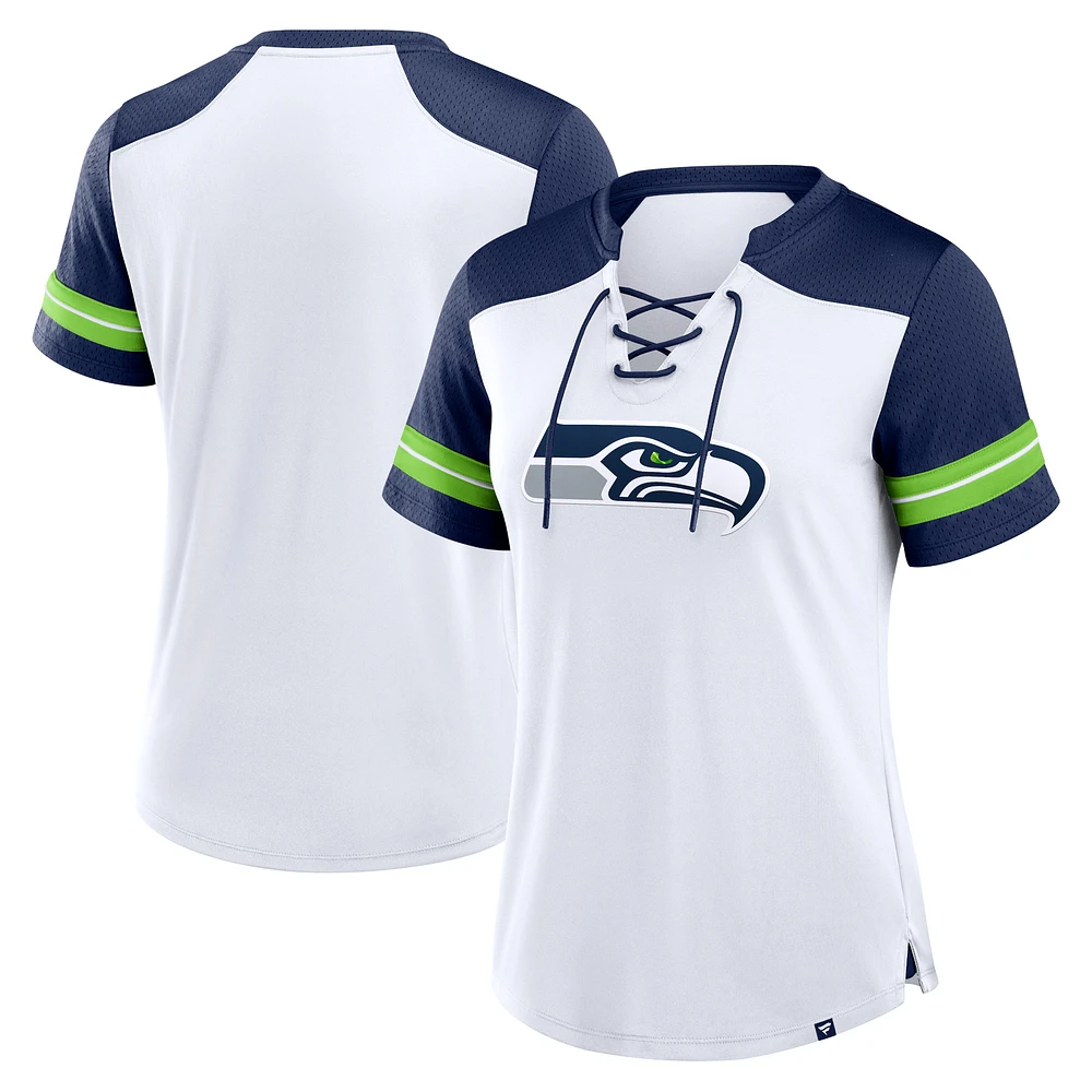 T-shirt à lacets primaire déjoué des Seattle Seahawks Fanatics blanc/bleu marine universitaire pour femmes