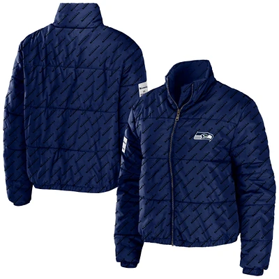 WEAR by Erin Andrews College Navy Seattle Seahawks Puffer Veste courte à fermeture éclair intégrale pour femmes