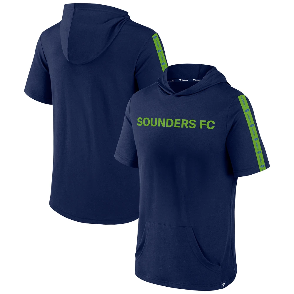 Chandail à capuchon manches courtes Seattle Sounders FC Definitive Victory de marque Fanatics pour homme, bleu marine