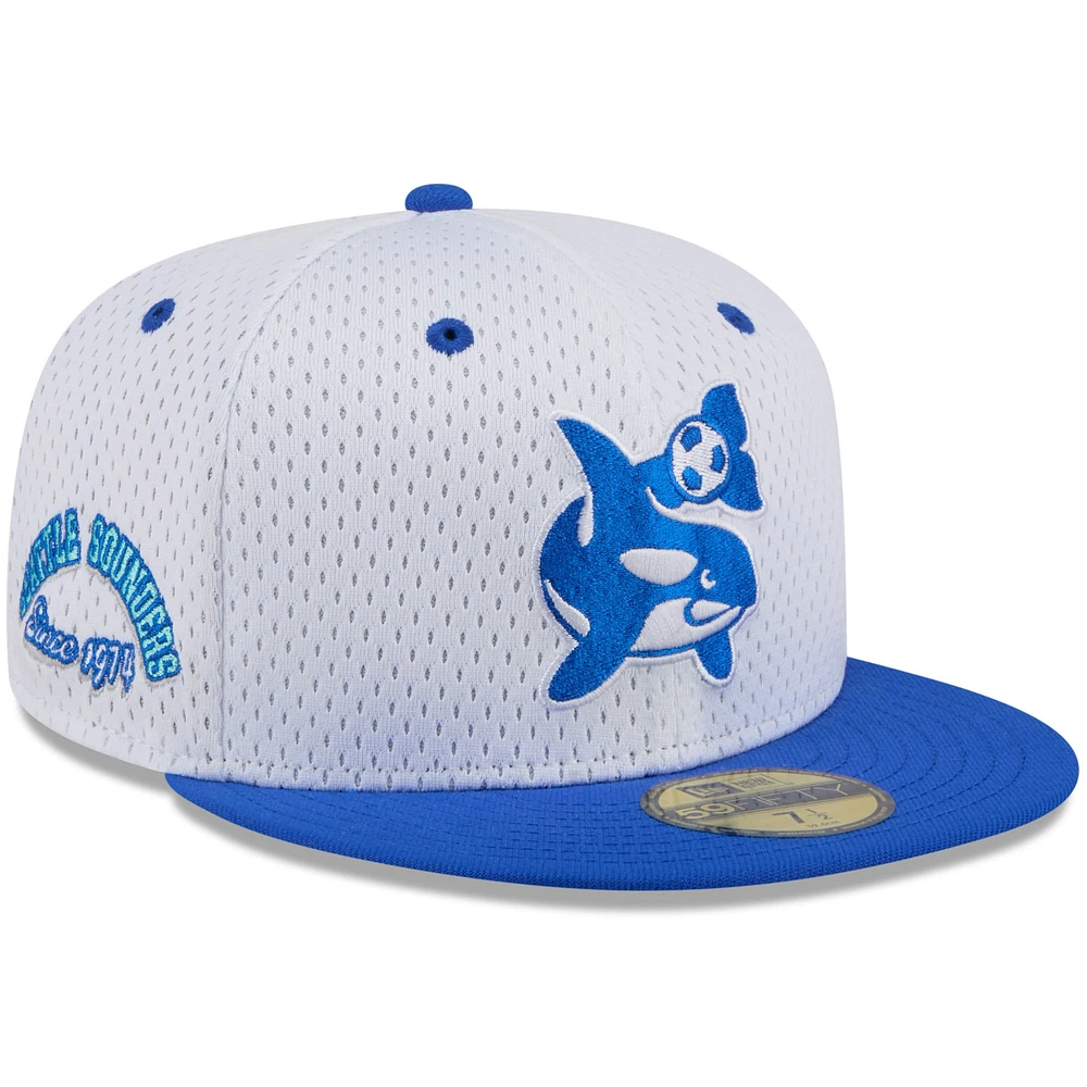 Men's New Era White Seattle Sounders FC Throwback Mesh 59FIFTY Fitted Hat