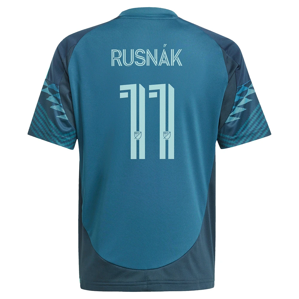 Maillot de joueur réplique du kit The Salish Sea 2025 des Seattle Sounders FC bleu Albert Rusnak pour jeunes adidas