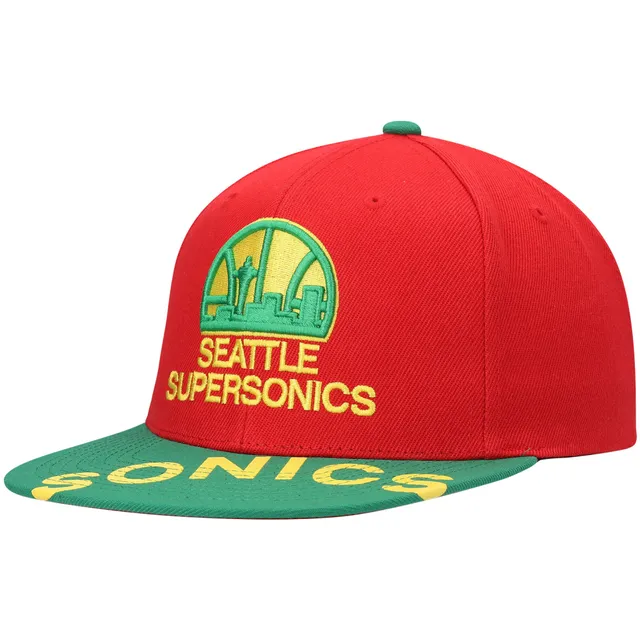 Mitchell & Ness Seattle Supersonics Off White Trucker Snapback Hat Green