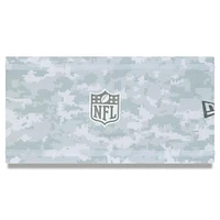 Bandeau COOLERA à motif camouflage numérique NFL 2024 Salute To Service pour homme New Era blanc