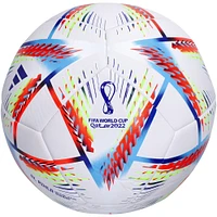 Ballon de football Adidas dédicacé par Gavi pour l'équipe nationale d'Espagne pour la Coupe du monde 2022