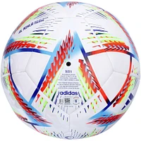Ballon de football Adidas dédicacé par Gavi pour l'équipe nationale d'Espagne pour la Coupe du monde 2022