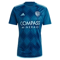 Maillot de joueur adidas Alan Pulido bleu marine Sporting Kansas City 2024 Diamonds Our Forever Replica pour hommes