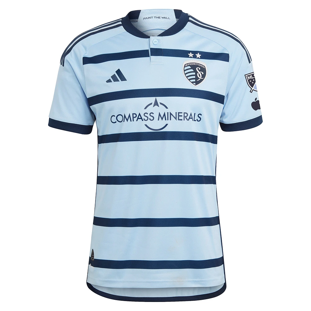 Maillot de joueur authentique adidas Daniel Salloi Sporting Kansas City 2023 Hoops 4.0 bleu clair pour homme