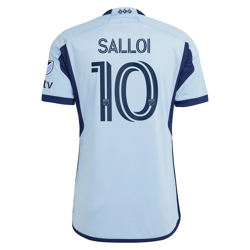 Maillot de joueur authentique adidas Daniel Salloi Sporting Kansas City 2024 Hoops 4.0 pour homme, bleu clair