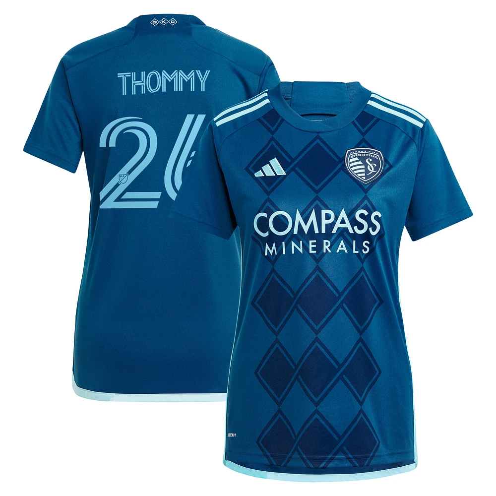 Maillot de joueur adidas Erik Thommy pour femme, bleu marine, Sporting Kansas City 2024 Diamonds, Our Forever Replica Player