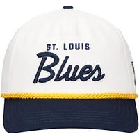 Chapeau réglable en sergé lavé Roscoe St. Louis Blues American Needle pour hommes, blanc/bleu marine