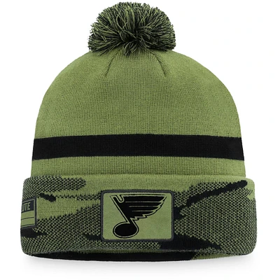 Bonnet en tricot à revers militaire Fanatics Camo St. Louis Blues pour hommes avec pompon