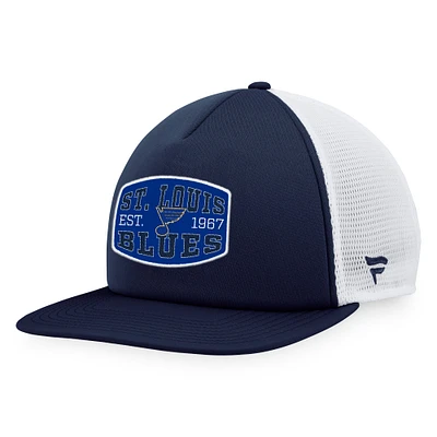 Casquette Snapback de camionneur Fanatics bleu marine/blanc St. Louis Blues avec patch sur le devant en mousse pour hommes