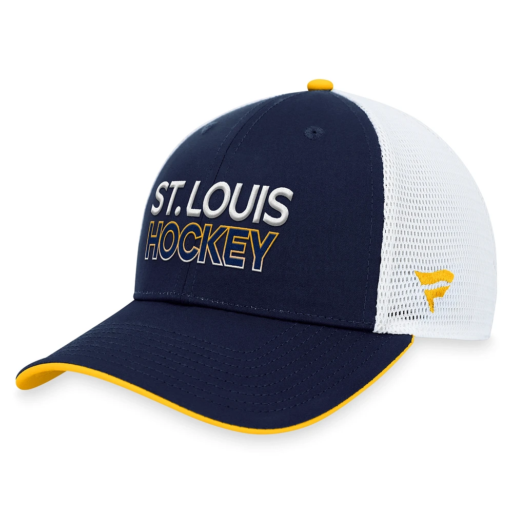 Casquette réglable Fanatics Navy St. Louis Blues Authentic Pro Rink Trucker pour hommes