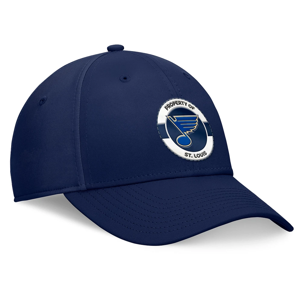 Casquette flexible St. Louis Blues Authentic Pro Training Camp Fanatics pour hommes, bleu marine