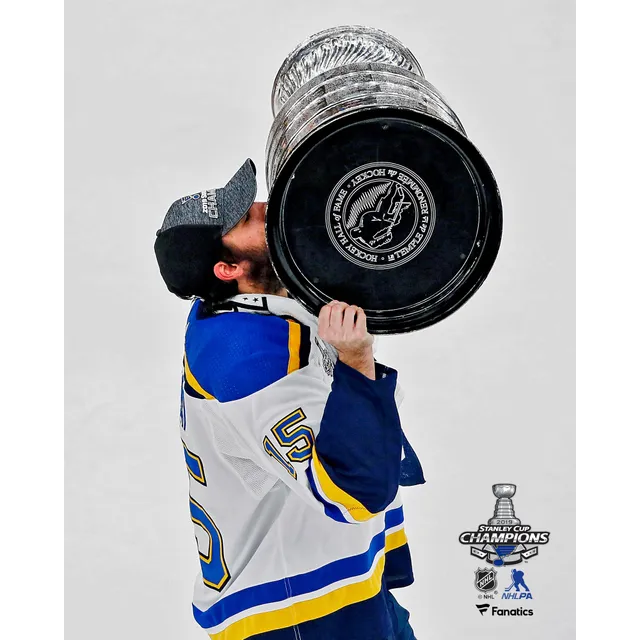 David Perron St. Louis Blues Fanatics Authentic Unsigned 2019 Stanley Cup  Champions Raising Cup Photograph