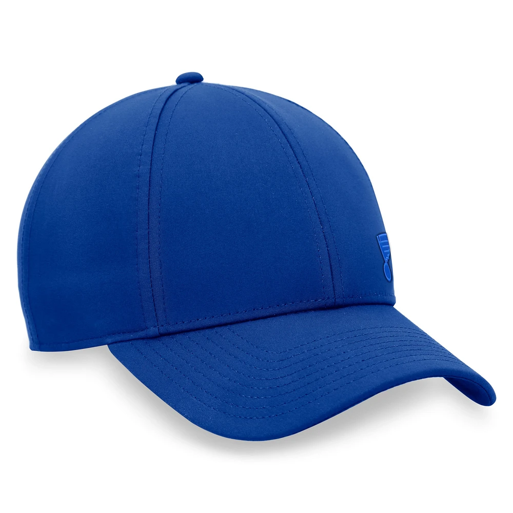 Casquette réglable structurée Fanatics Royal St. Louis Blues Authentic Pro Road pour femmes