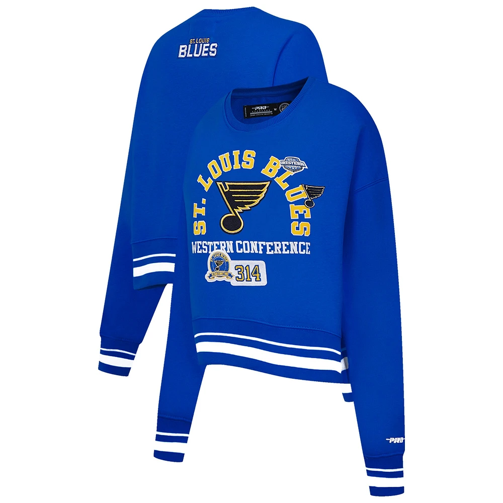 Sweat-shirt court Pro Standard bleu pour femme avec code régional des Blues de St. Louis