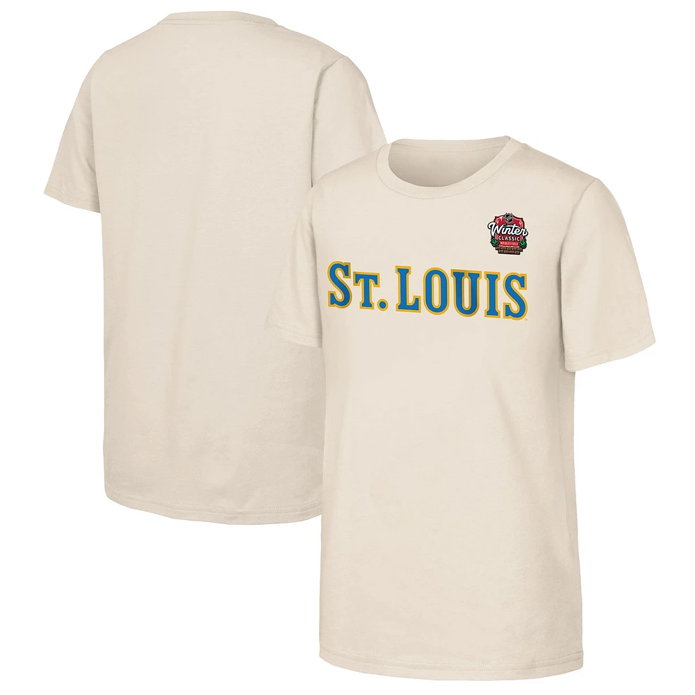 T-shirt beige pour jeunes avec logo principal de la Classique hivernale 2025 LNH des Blues St. Louis