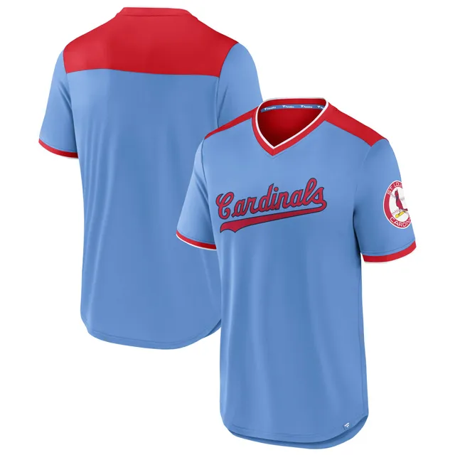 Women's Fanatics Branded Red St. Louis Cardinals Official Team Logo V-Neck T-Shirt Size: Medium