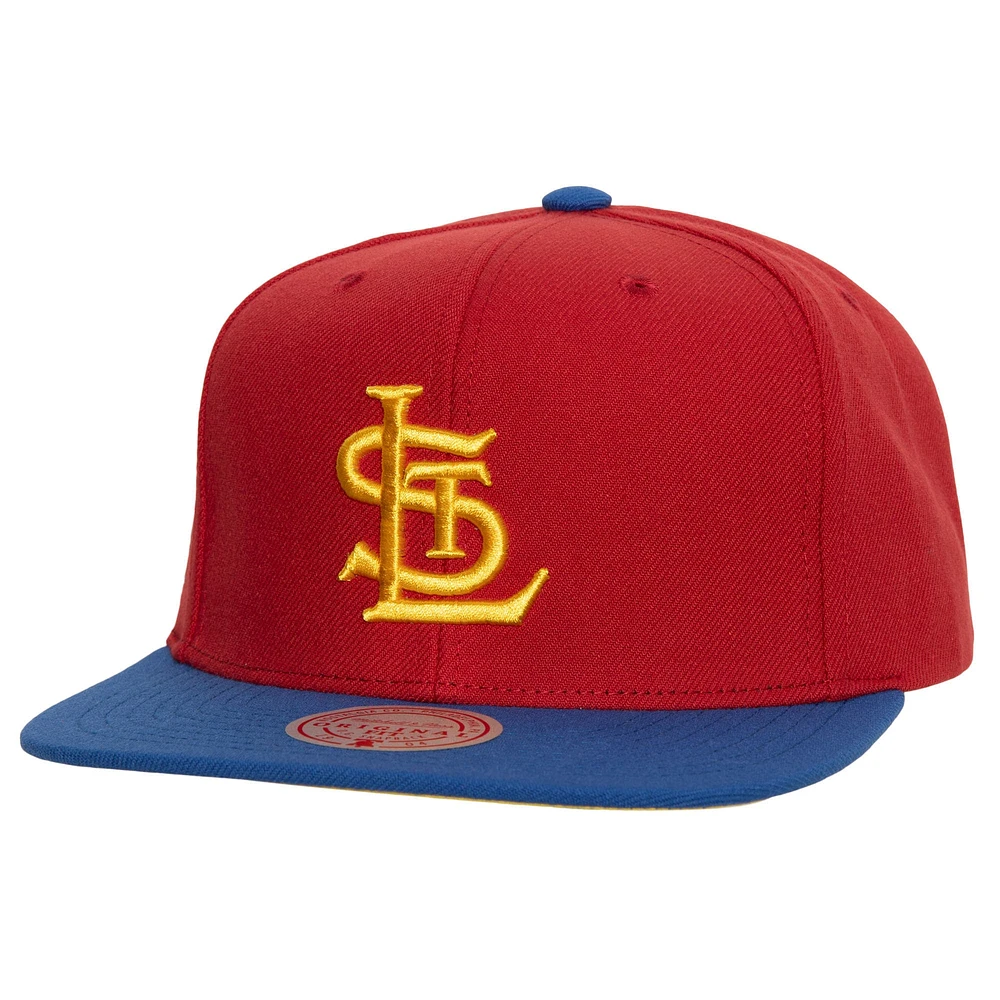 Casquette pour homme Mitchell & Ness rouge/royal St. Louis Cardinals Hometown Snapback