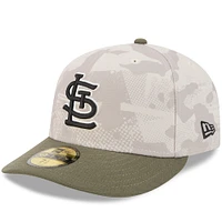 Casquette ajustée 59FIFTY pour homme, beige clair/olive, St. Louis Cardinals 2025, Armed Forces Day