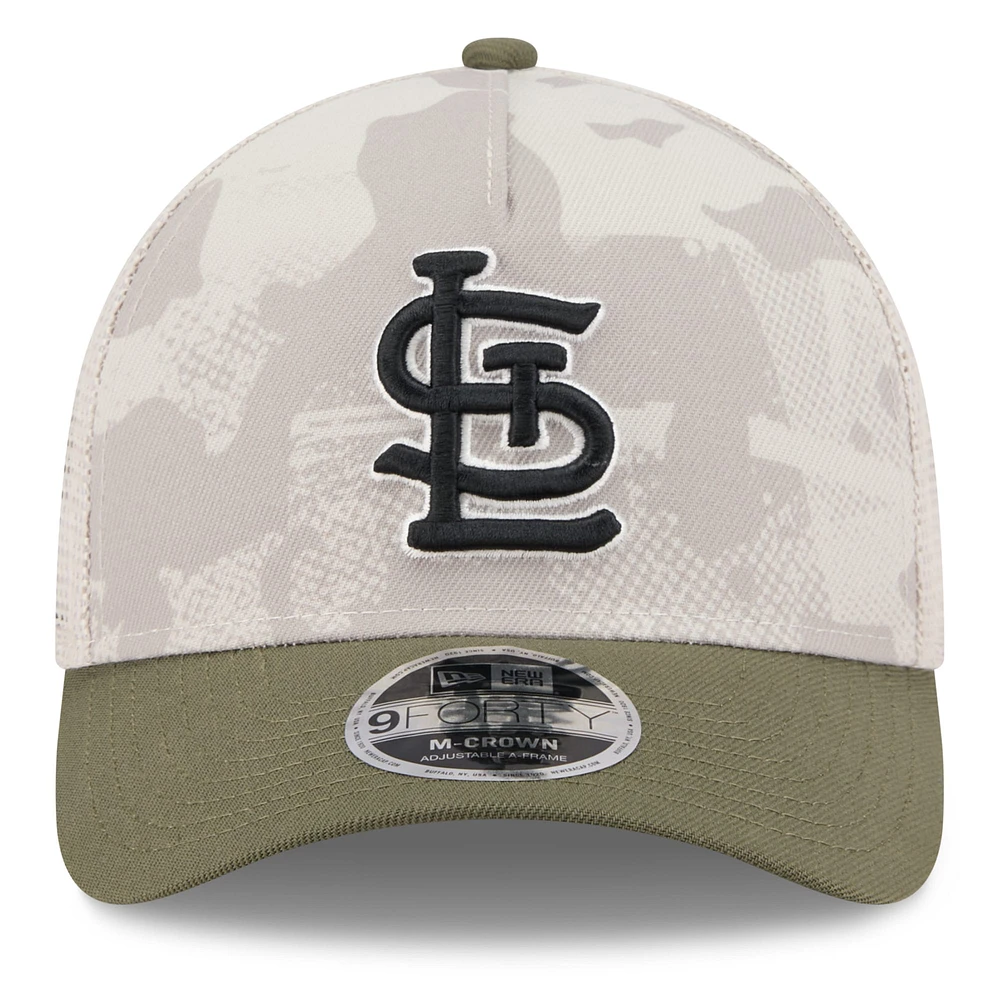 Casquette ajustable New Era 9FORTY M-Crown A-Frame beige clair/olive pour homme