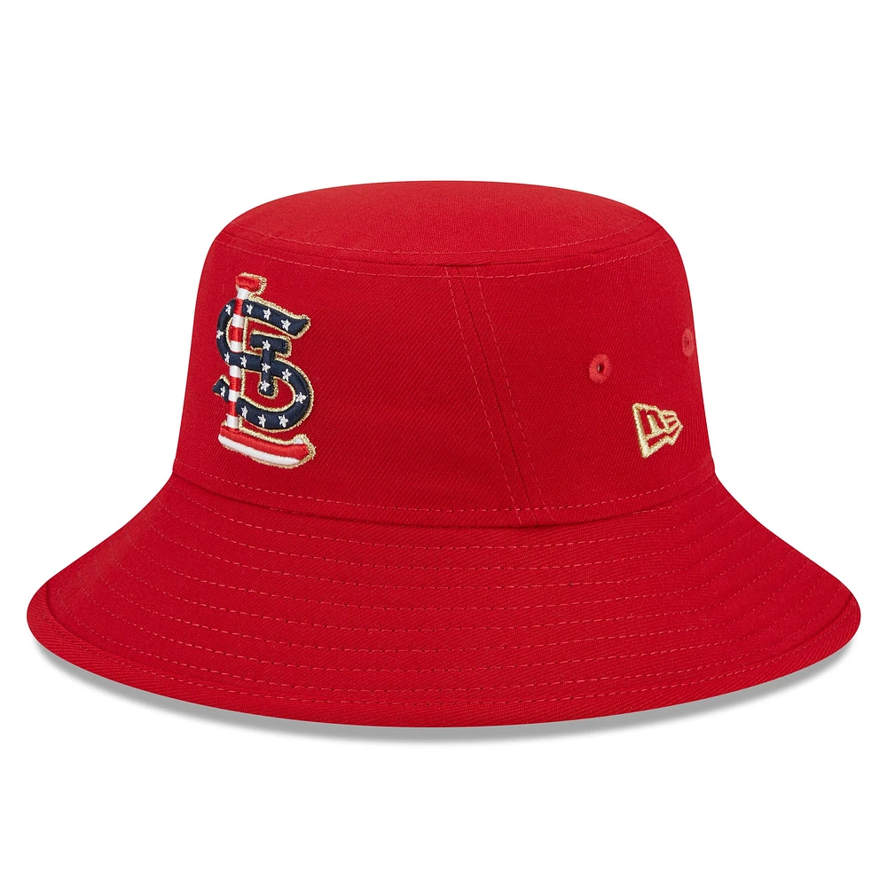 Chapeau bob pour homme rouge St. Louis Cardinals 2023 Fourth of July New Era