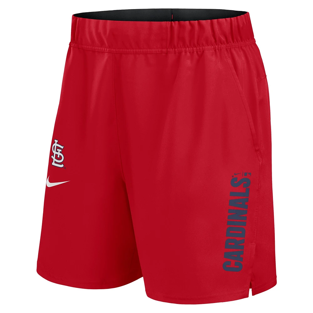 Short Nike Victory Performance tissé rouge pour homme des Cardinals de Saint-Louis